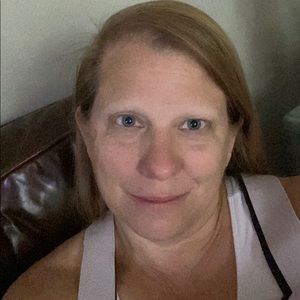 Meet your Posher, Lana